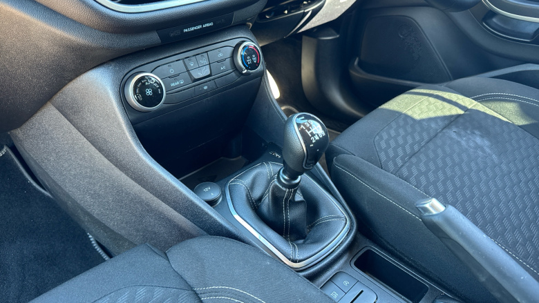 Ford Fiesta 1.0 EcoBoost Titanium 5dr Petrol Hatchback